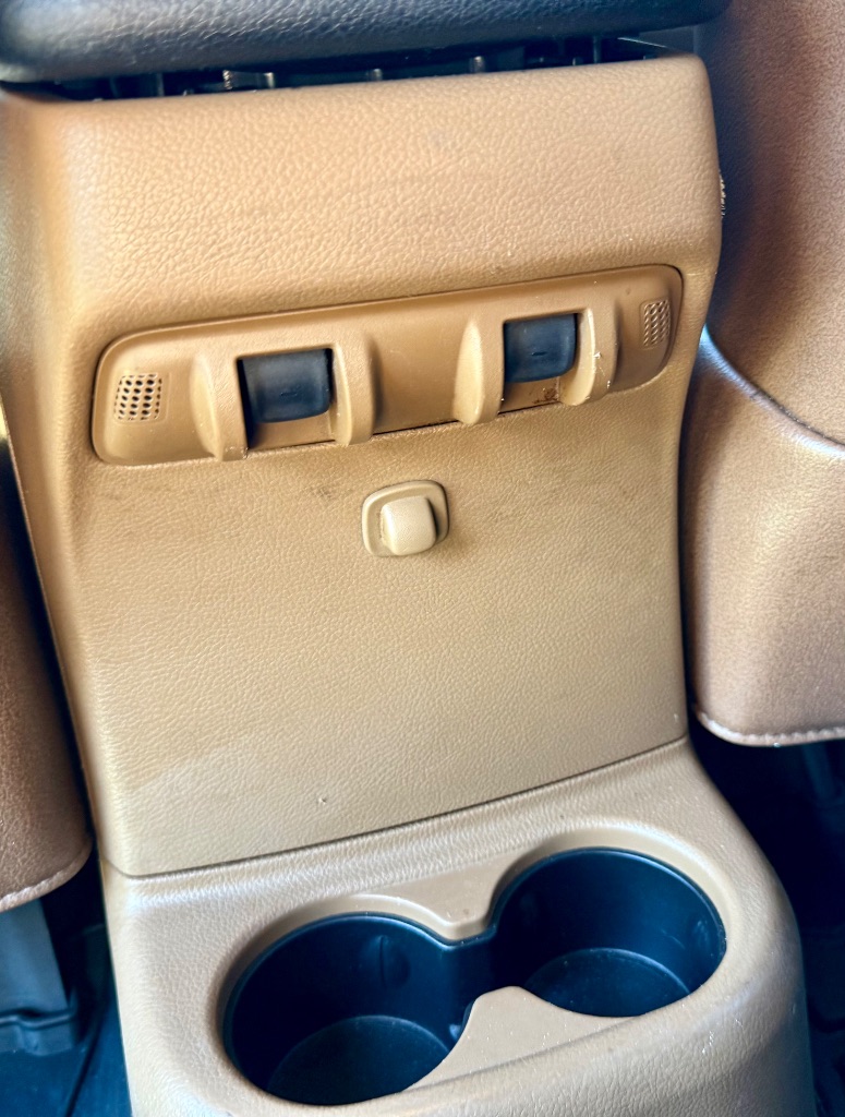 2016 Jeep Wrangler Unlimited Sahara - Photo 22
