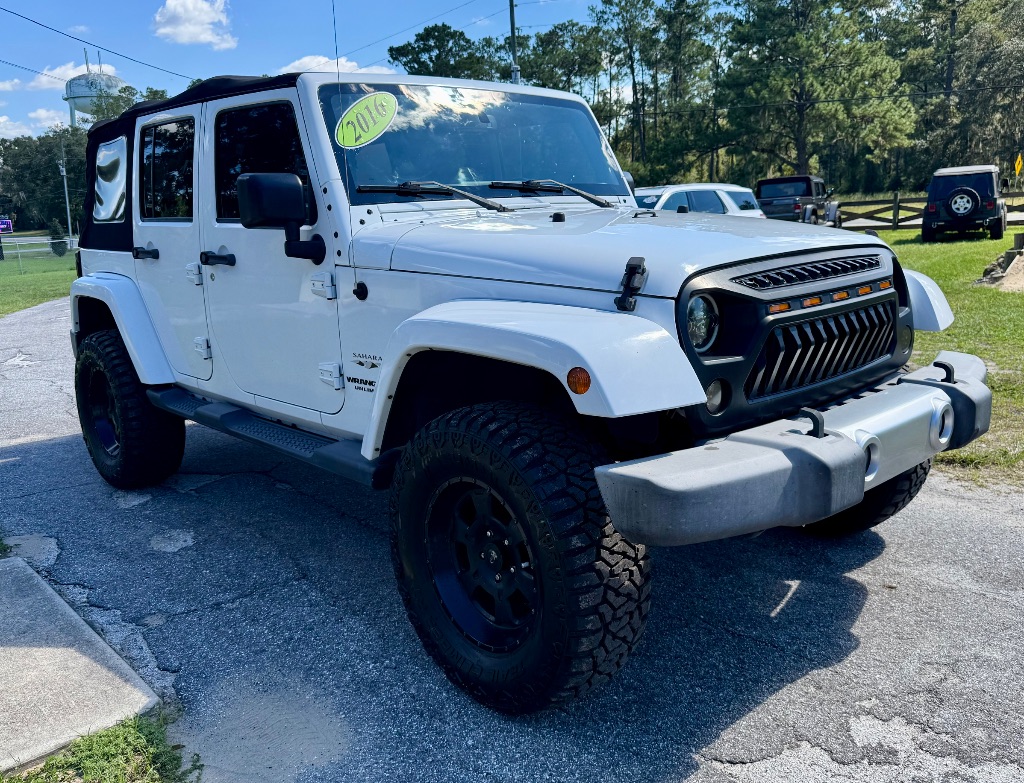 2016 Jeep Wrangler Unlimited Sahara - Photo 7