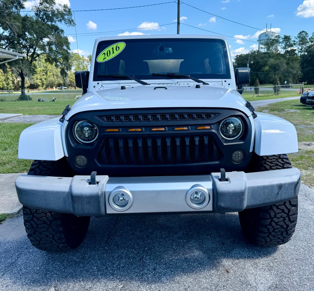 2016 Jeep Wrangler Unlimited Sahara - Photo 8