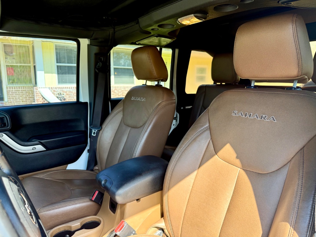 2016 Jeep Wrangler Unlimited Sahara - Photo 12