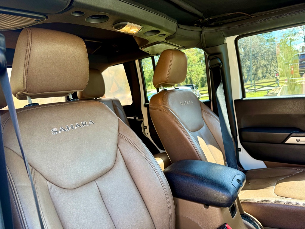 2016 Jeep Wrangler Unlimited Sahara - Photo 26