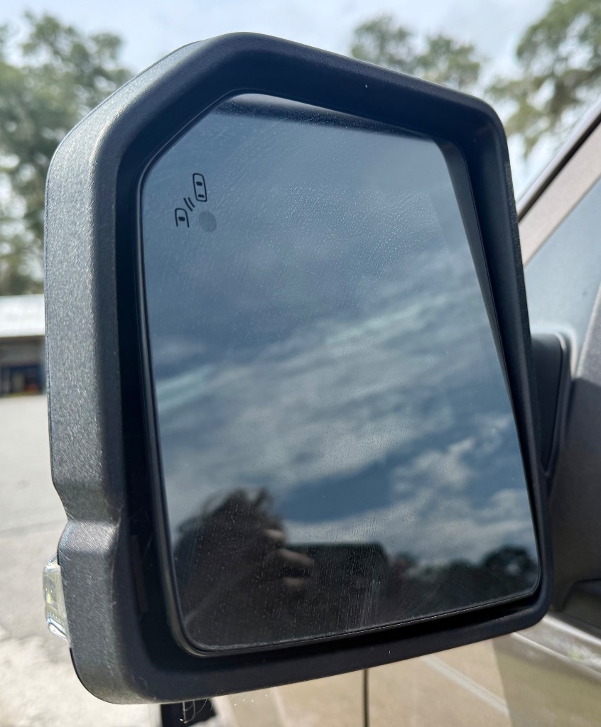 2019 Ford F-150 XLT - Photo 12
