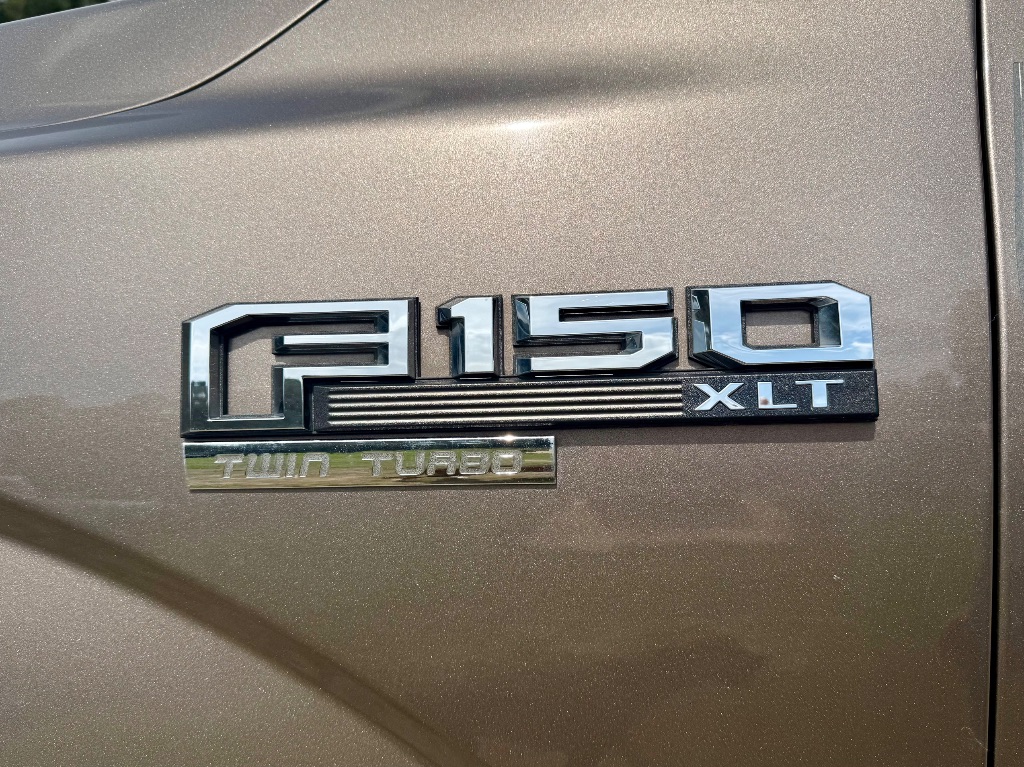 2019 Ford F-150 XLT - Photo 9
