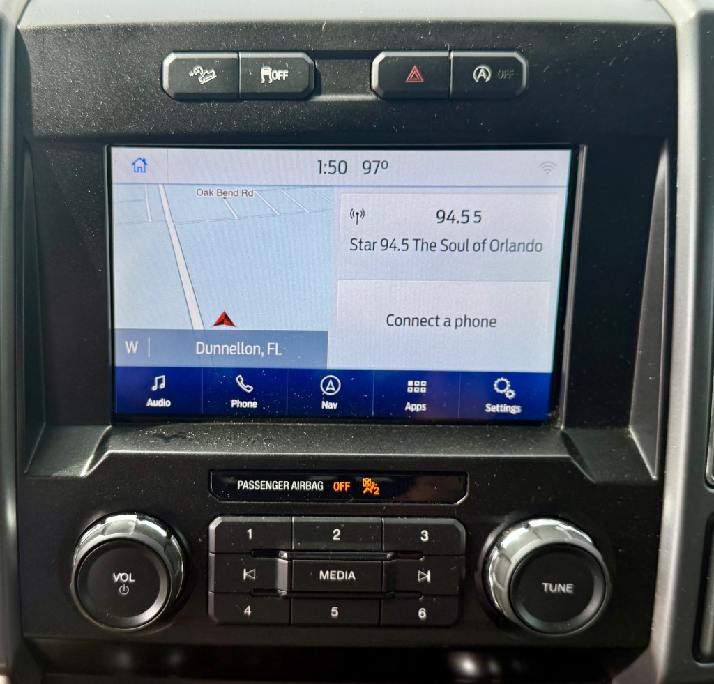2019 Ford F-150 XLT - Photo 23