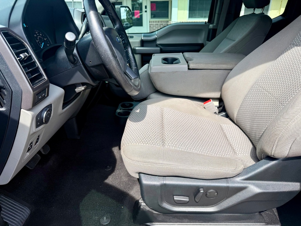 2019 Ford F-150 XLT - Photo 17