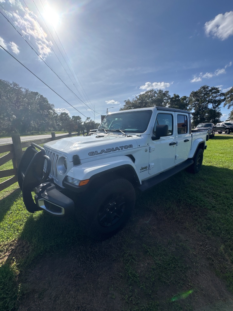 2021 Jeep Gladiator Overland
