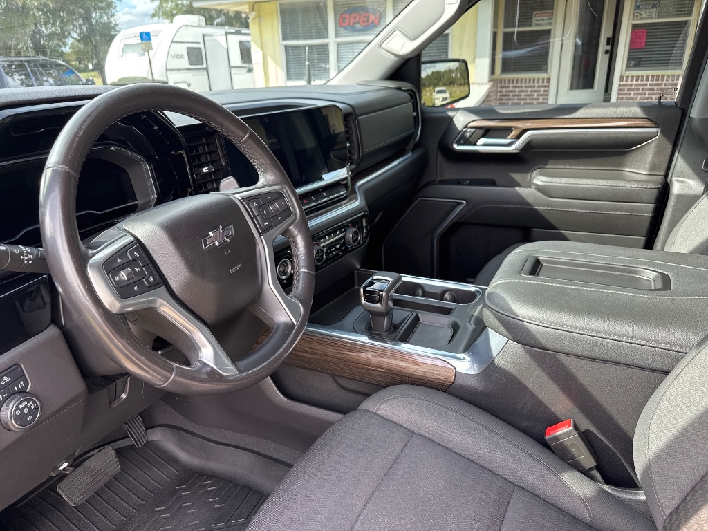 2022 Chevrolet Silverado 1500 RST - Photo 17